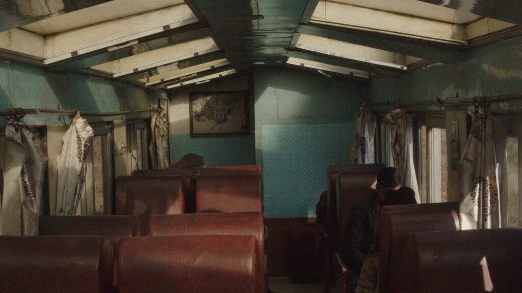 Viis kontrastset Indiat