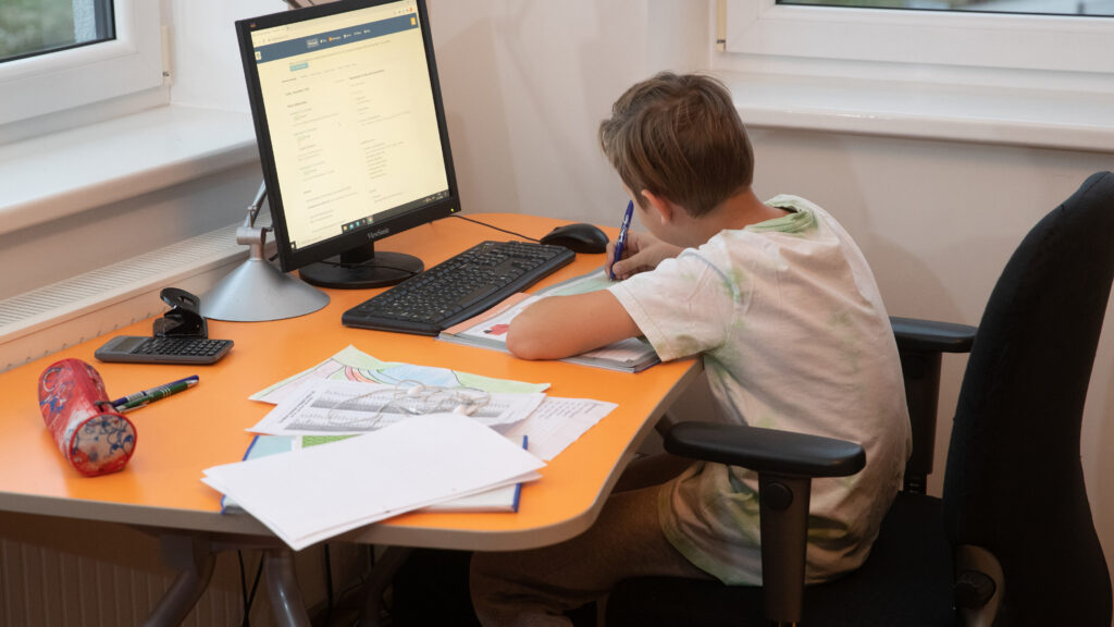 Kodu&otilde;pe:&nbsp;kas paremini&nbsp;kaitstud lapsed&nbsp;v&otilde;i rohkem&nbsp;b&uuml;rokraatiat?&nbsp;